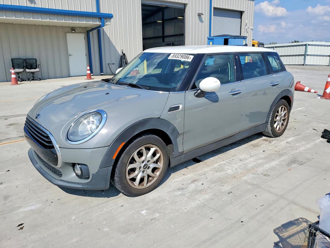 2016 MINI COOPER CLUBMAN | WMWLN5C51G2E30184 | UPCARS
