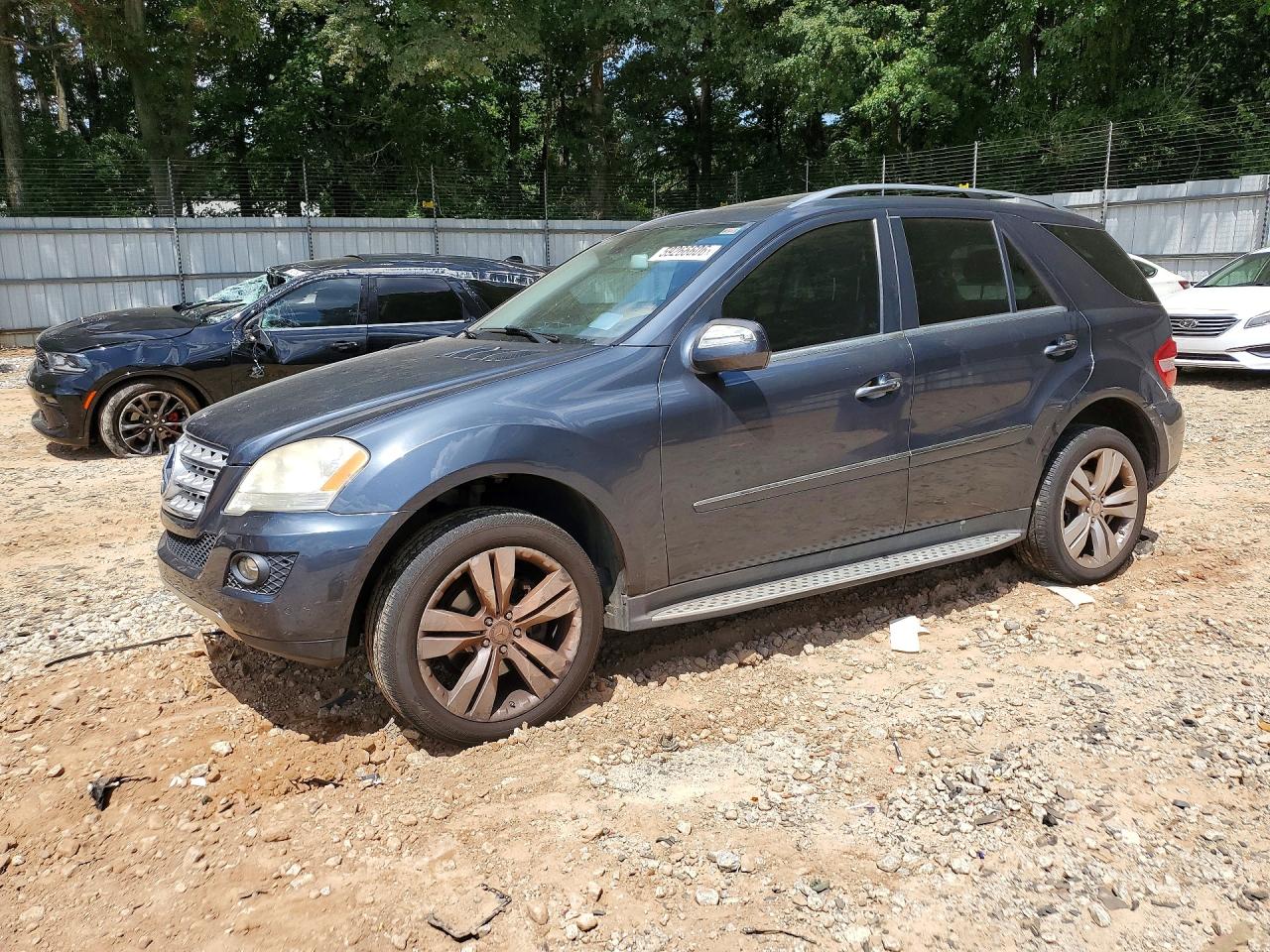 2010 MERCEDES-BENZ M-CLASS 350 4MATIC | 4JGBB8GB6AA564218 | UPCARS