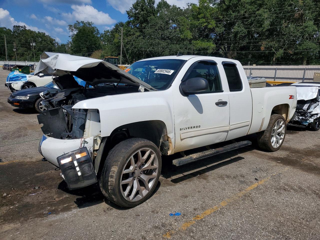 2009 CHEVROLET SILVERADO C1500 LT | 1GCEC29J29Z283451 | UPCARS