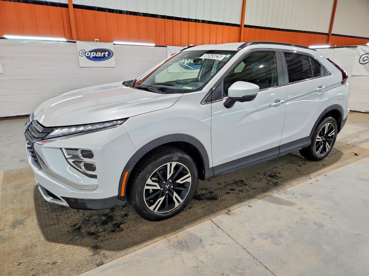 2024 MITSUBISHI ECLIPSE LE | JA4ATVAA3RZ631540 | UPCARS