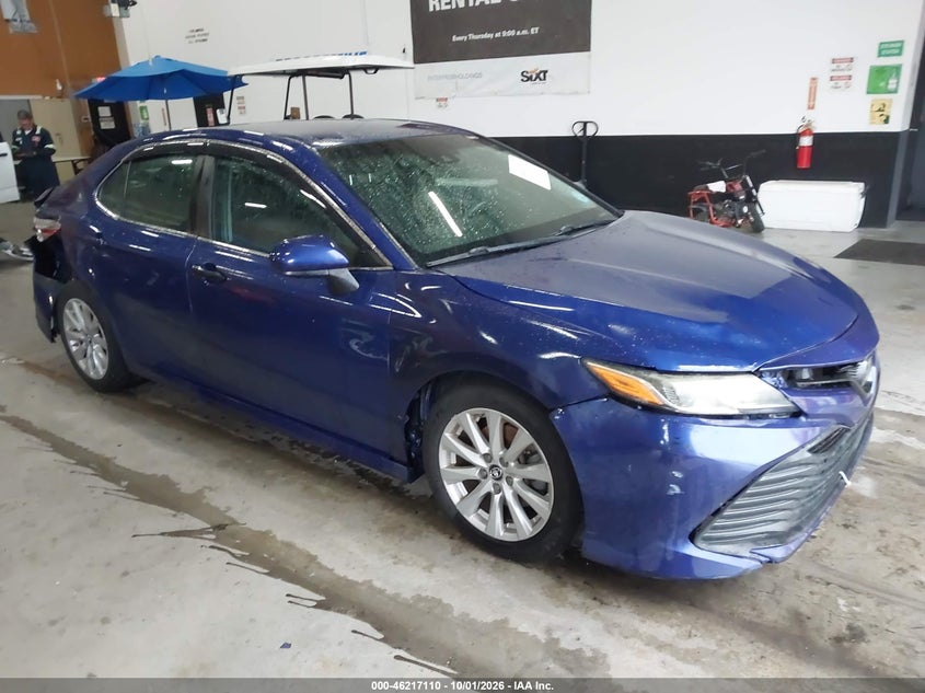 2018 TOYOTA CAMRY LE | 4T1B11HK2JU563218 | UPCARS