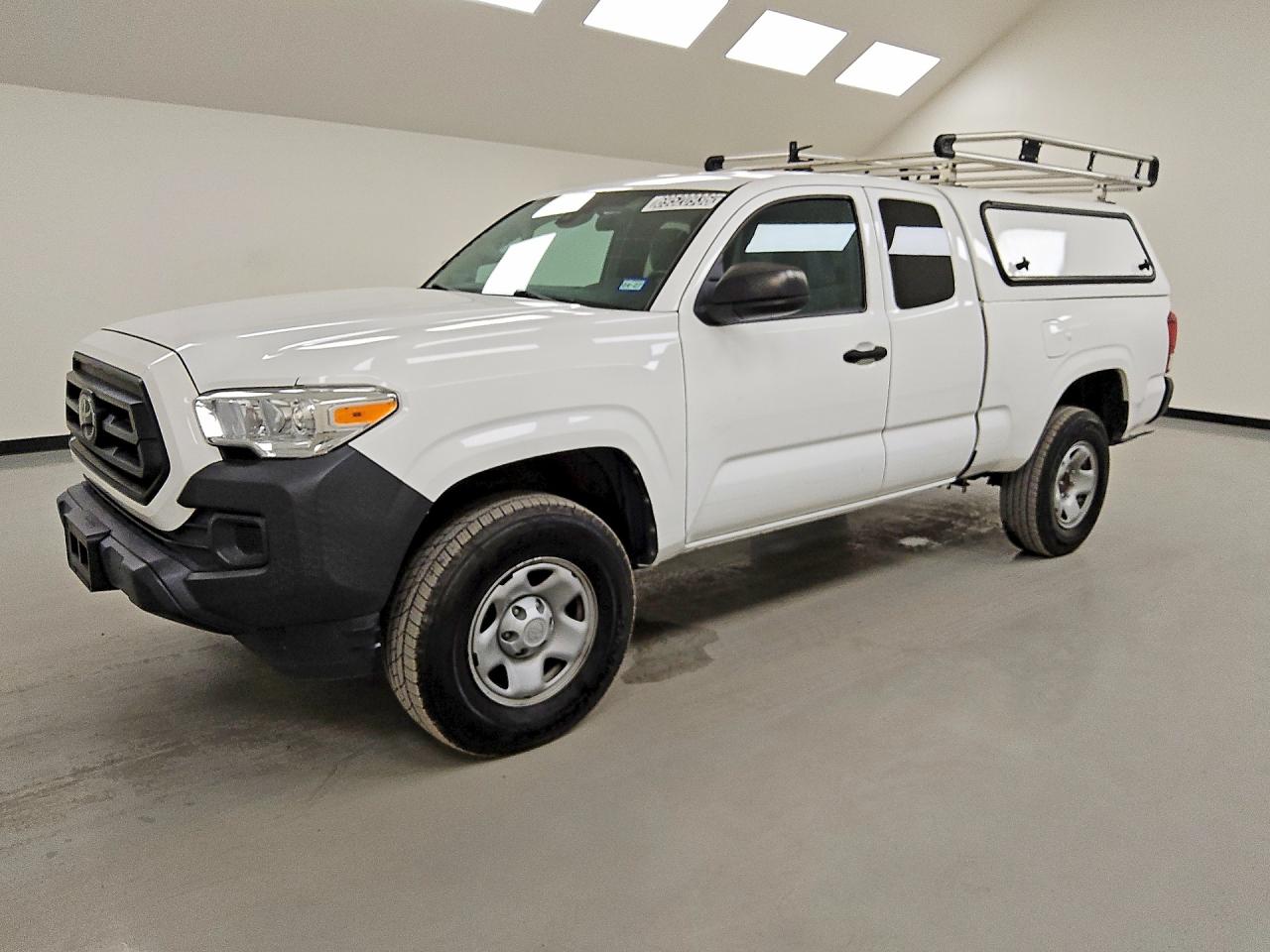 2022 TOYOTA TACOMA SR | 3TYRX5GN8NT061171 | UPCARS