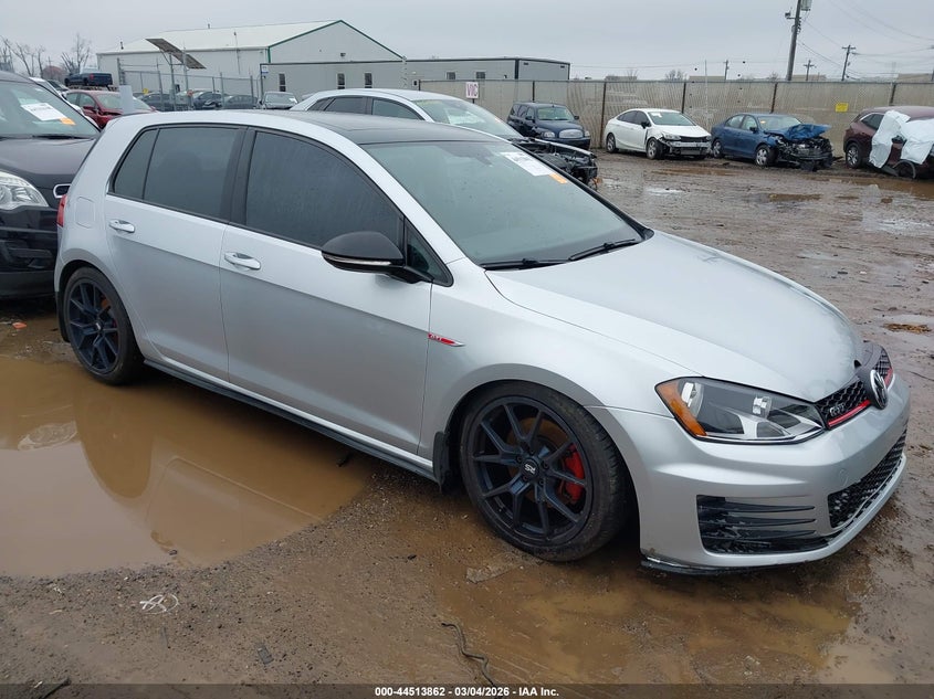 2016 VOLKSWAGEN GOLF GTI SE 4-DOOR | 3VW4T7AU1GM010883 | UPCARS