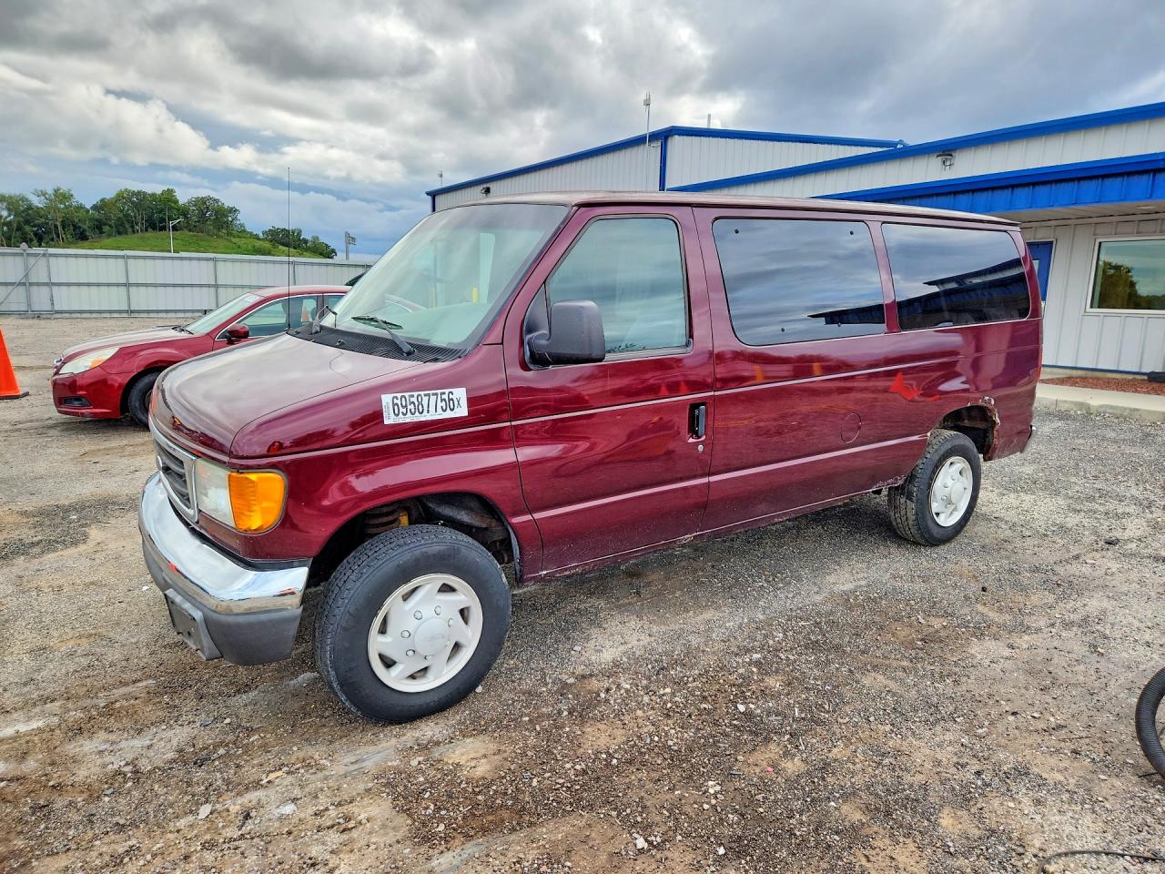 2007 FORD ECONOLIN E350 SUPER DUTY WAGON | 1FBNE31L47DA19773 | UPCARS