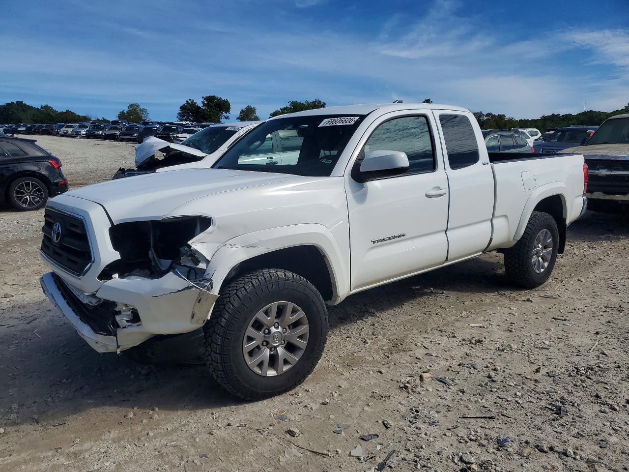 2017 TOYOTA TACOMA SR5 V6 | 5TFSZ5ANXHX076513 | UPCARS