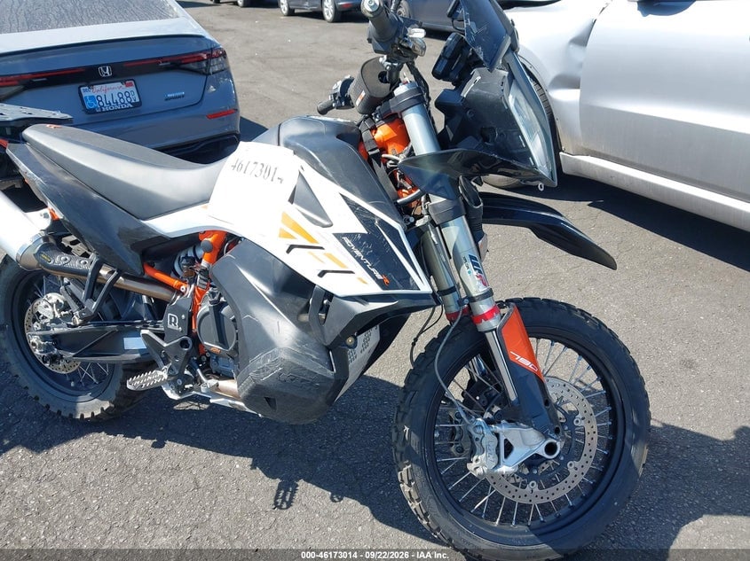 2020 KTM 790 ADVENTURE R | VBKTR3402LM774020 | UPCARS