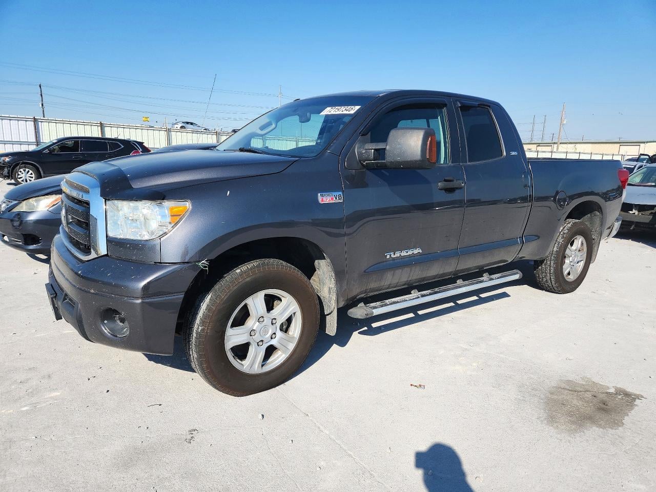 2011 TOYOTA TUNDRA DOUBLE CAB SR5 | 5TFUY5F12BX163721 | UPCARS
