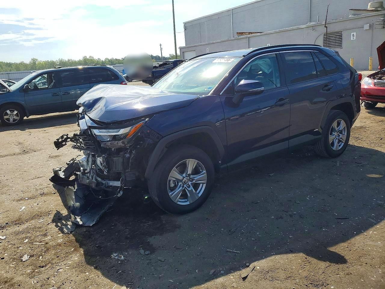 2024 TOYOTA RAV4 XLE | 2T3RWRFV4RW203365 | UPCARS