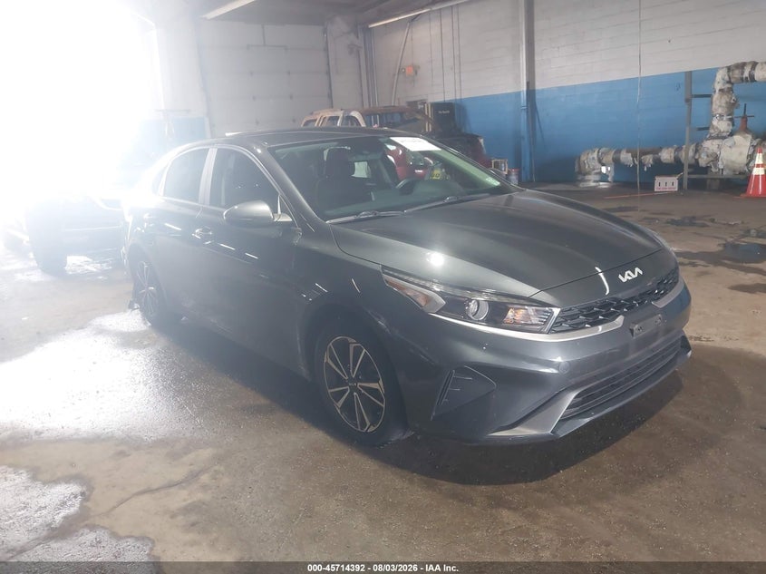 2022 KIA FORTE LXS | 3KPF24AD8NE495494 | UPCARS