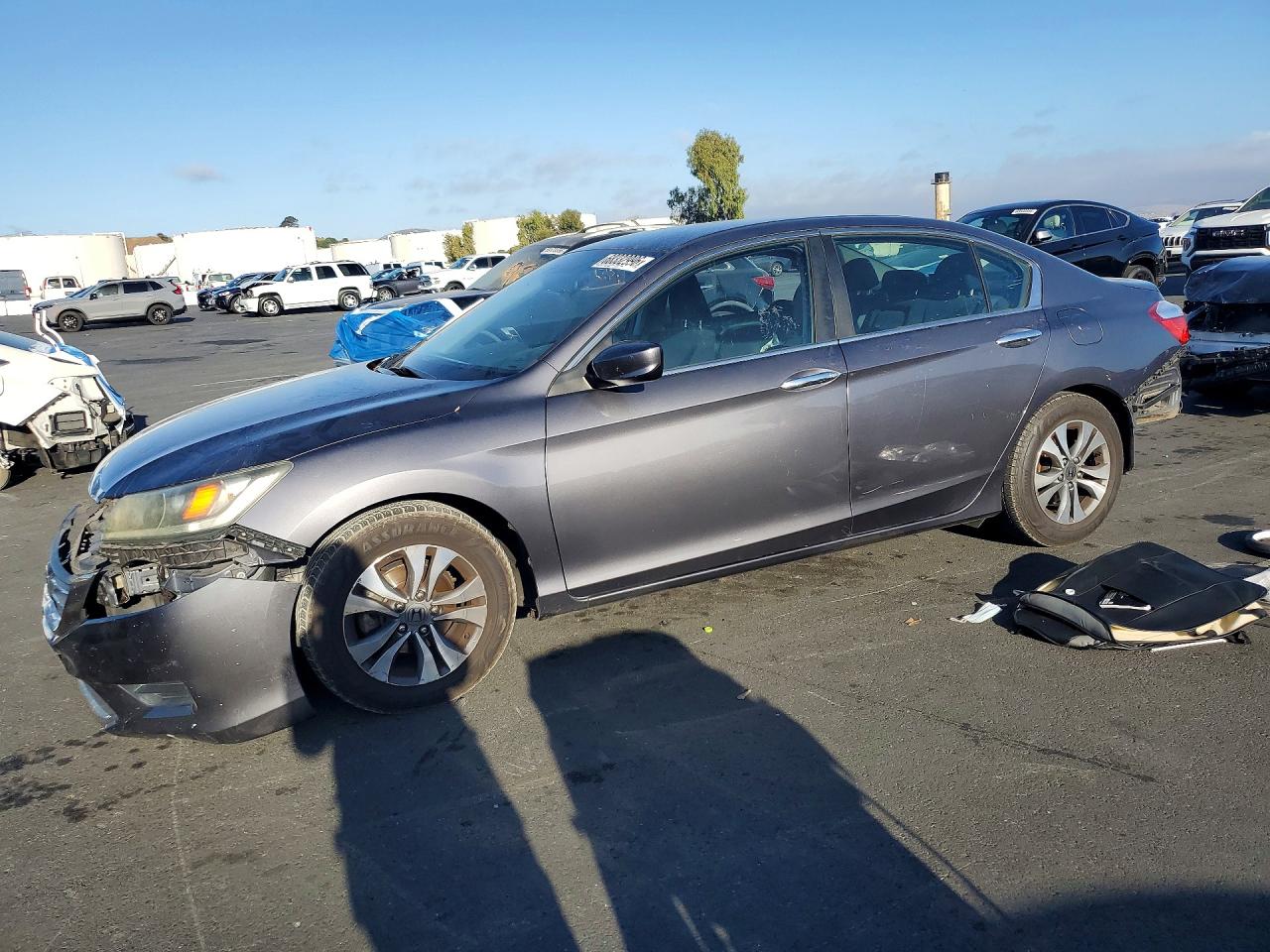 2013 HONDA ACCORD LX | 1HGCR2F33DA082758 | UPCARS