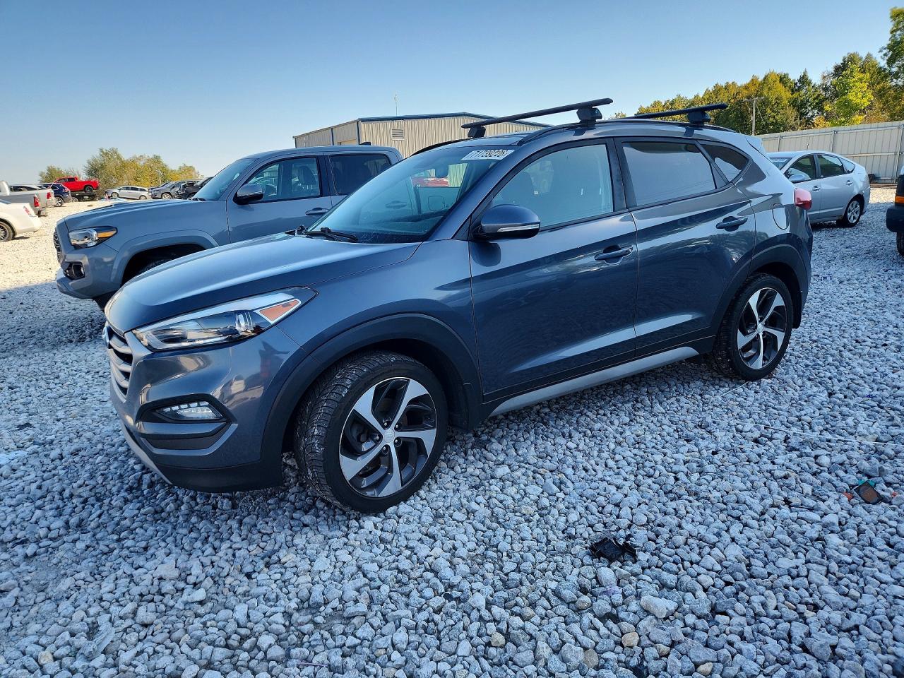 2018 HYUNDAI TUCSON VALUE | KM8J3CA28JU752631 | UPCARS