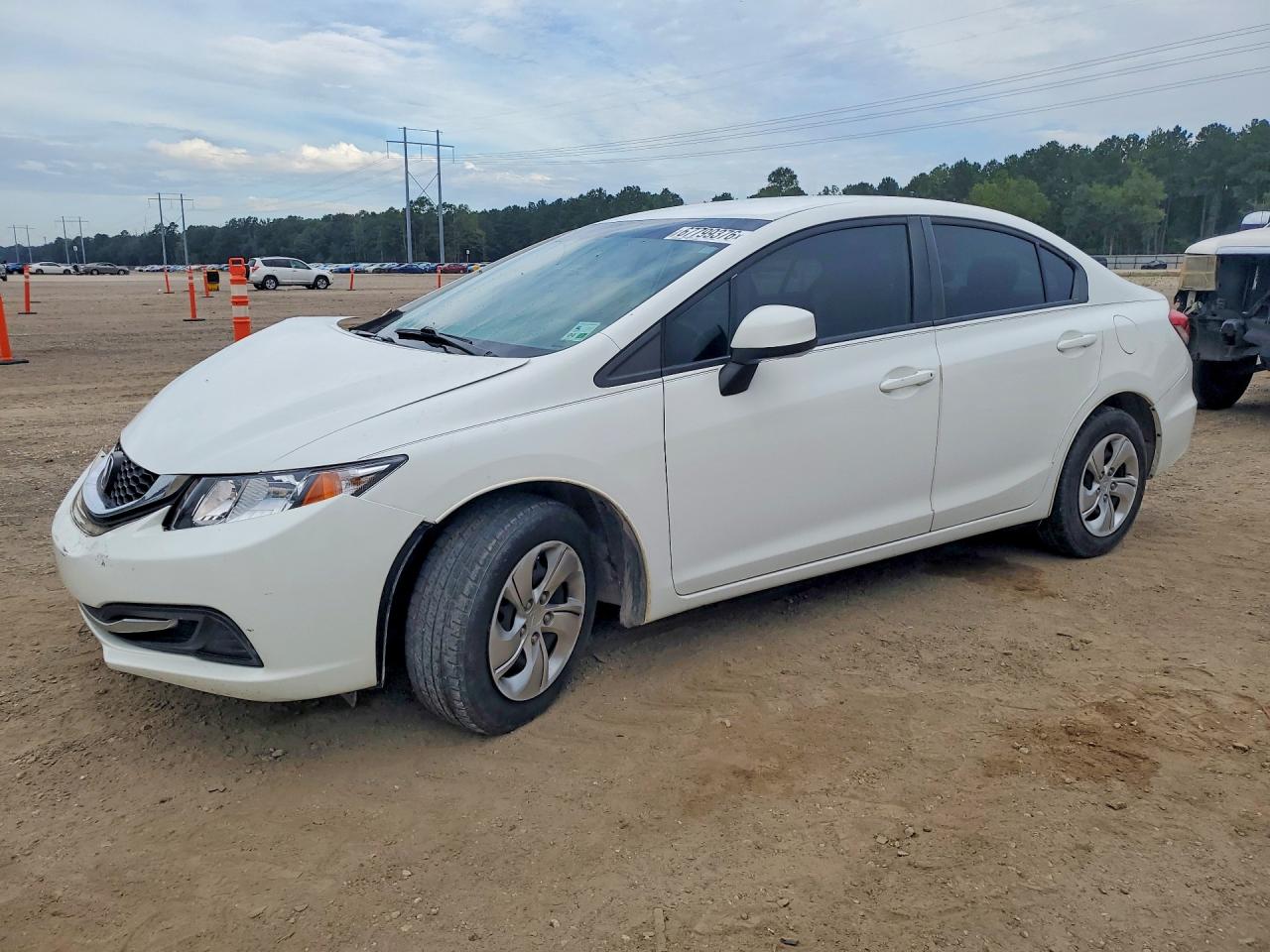 2013 HONDA CIVIC LX | 19XFB2F57DE076265 | UPCARS