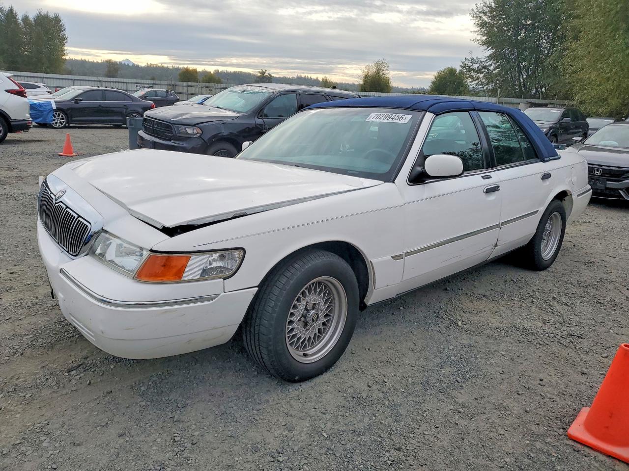 2001 MERCURY GRMARQUIS LS | 2MEFM75W01X614228 | UPCARS