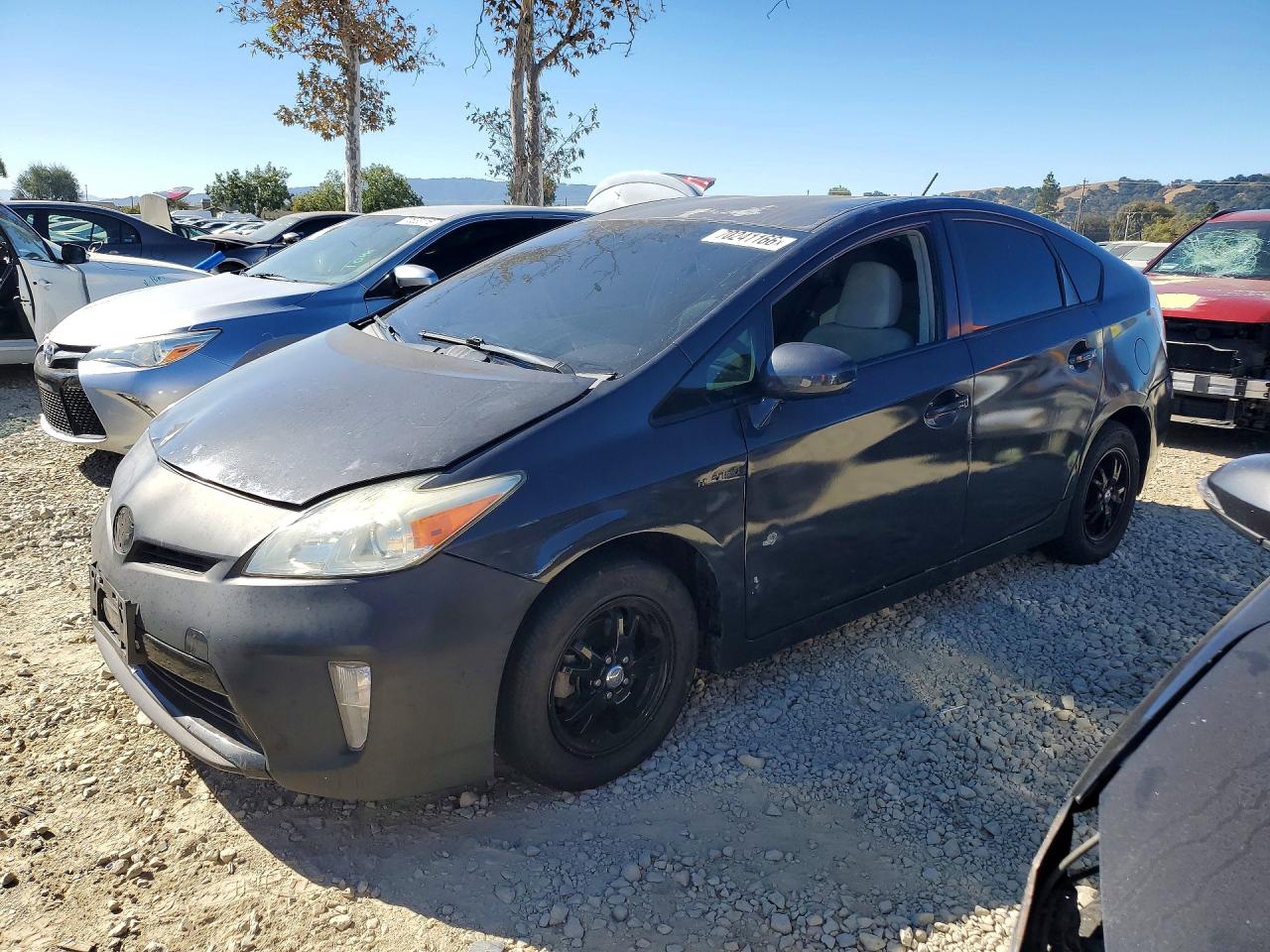 2015 TOYOTA PRIUS THREE | JTDKN3DU2F1875432 | UPCARS