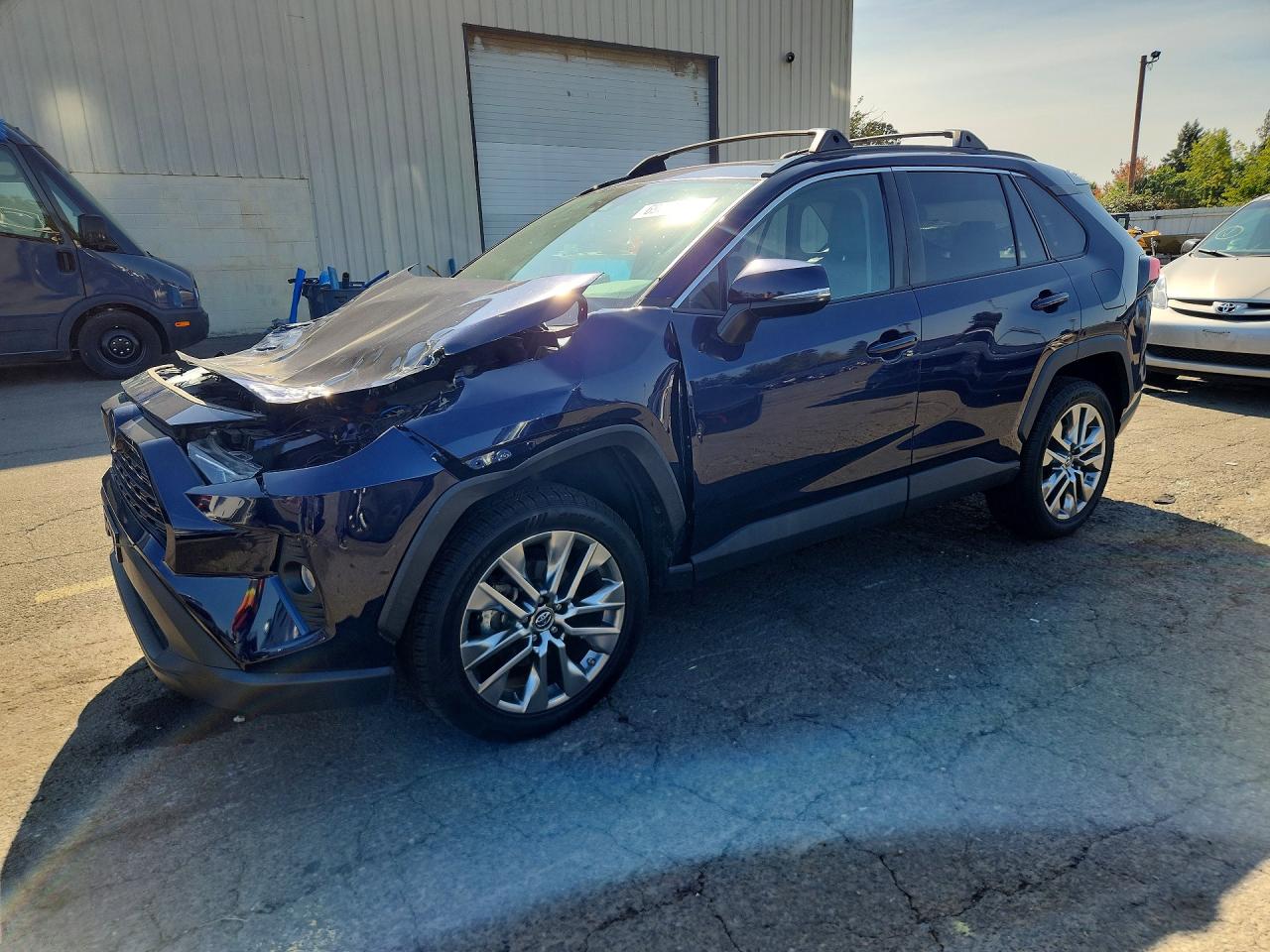 2019 TOYOTA RAV4 XLE PREMIUM | 2T3A1RFV8KW079781 | UPCARS