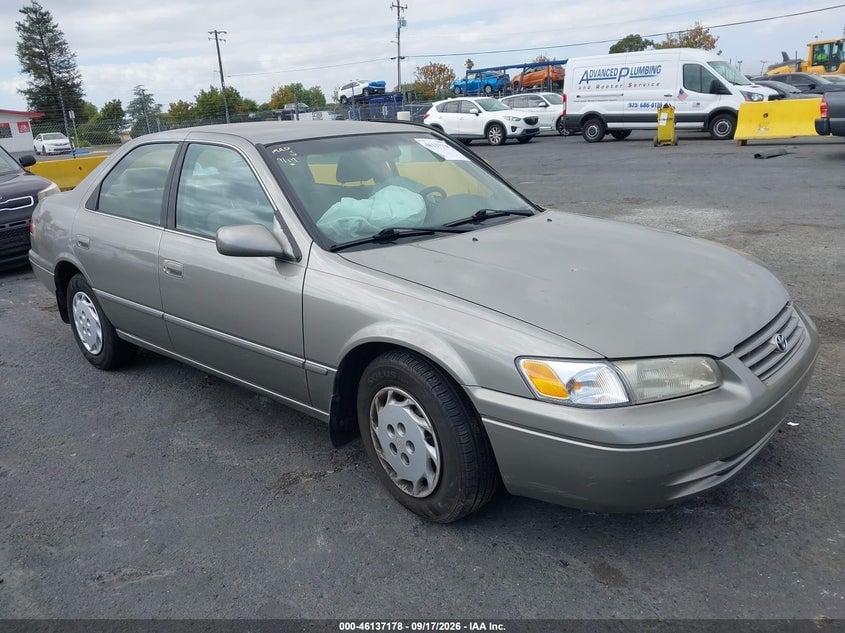 1998 TOYOTA CAMRY LE | JT2BG22K1W0259516 | UPCARS