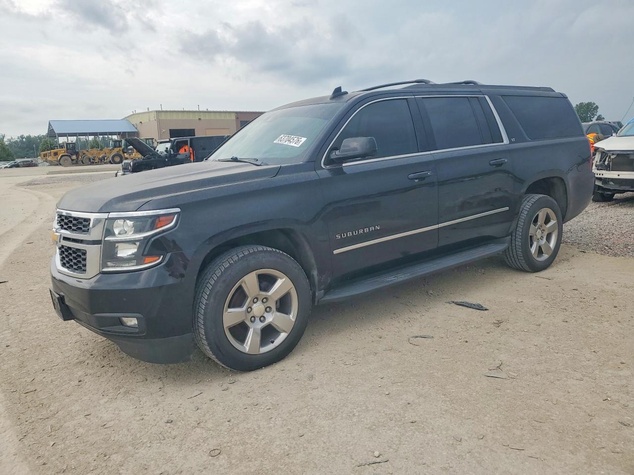 2017 CHEVROLET SUBURBAN K1500 LT | 1GNSKHKC0HR141464 | UPCARS