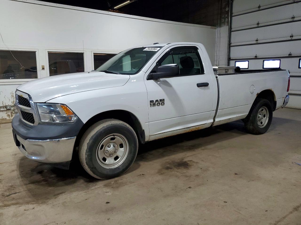 2015 RAM 1500 ST | 3C6JR7DG3FG564358 | UPCARS