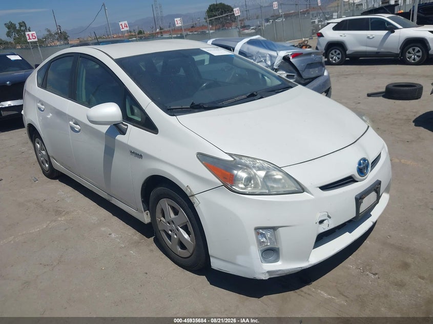 2011 TOYOTA PRIUS FOUR | JTDKN3DU3B0310042 | UPCARS