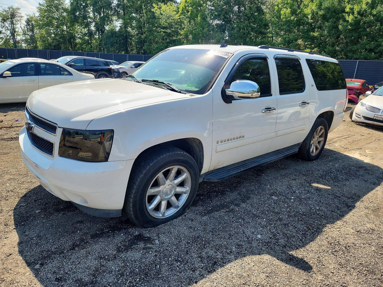 2007 CHEVROLET SUBURBAN C1500 | 3GNFC16017G319466 | UPCARS