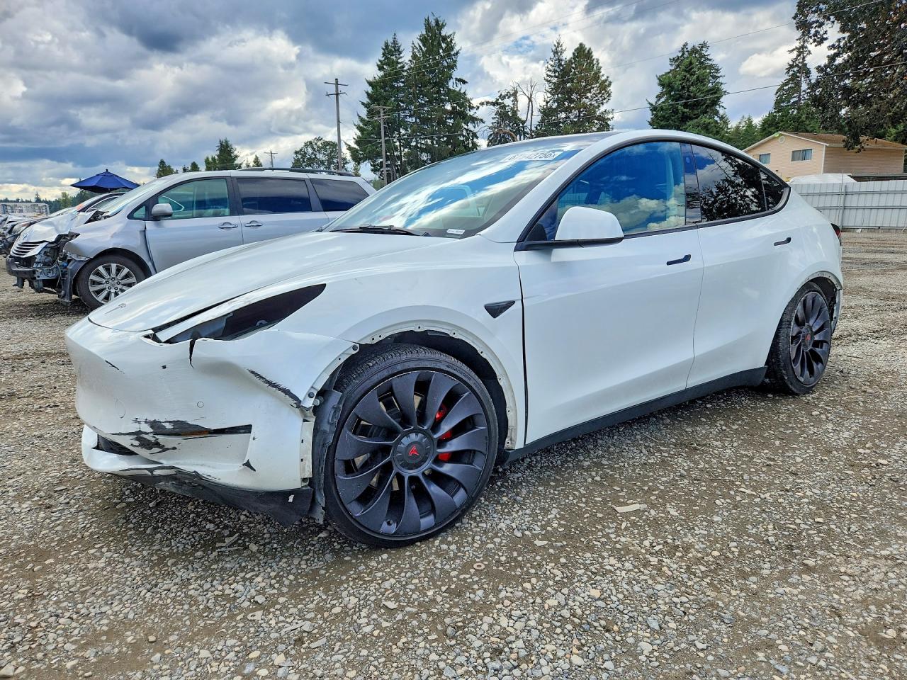 2022 TESLA MODEL Y | 7SAYGDEF2NF552825 | UPCARS