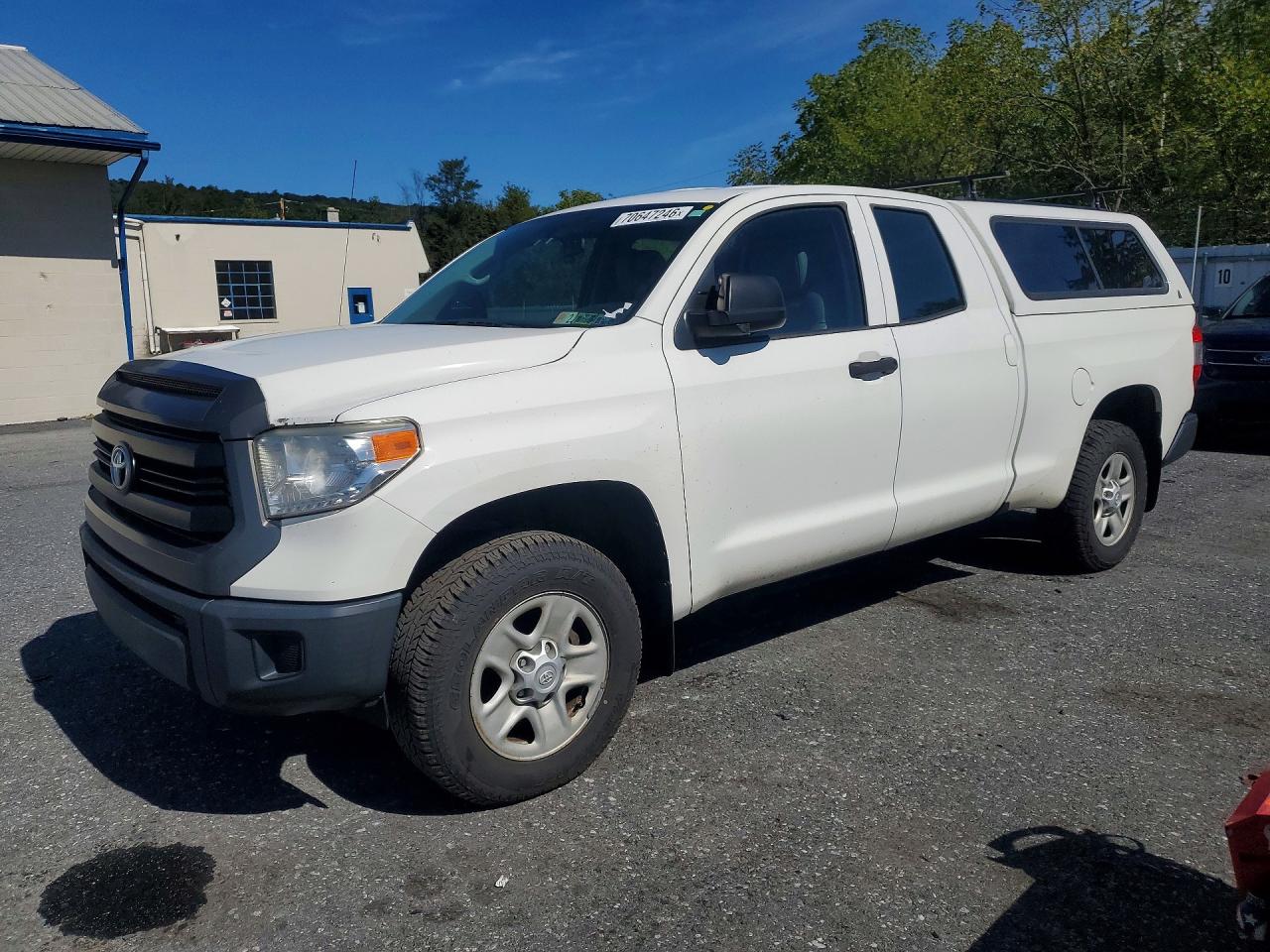 2017 TOYOTA TUNDRA SR | 5TFUM5F16HX074044 | UPCARS