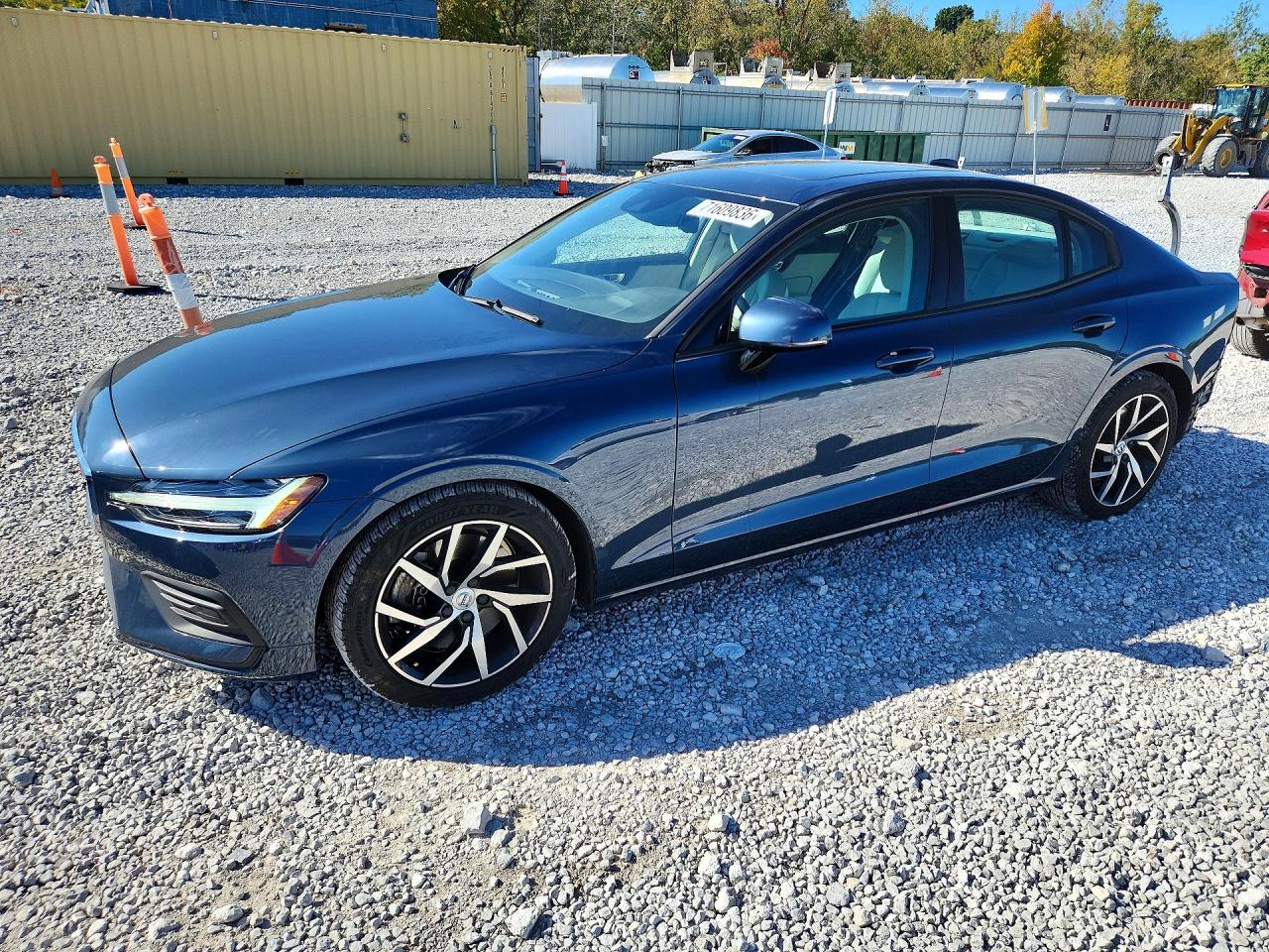 2019 VOLVO S60 T6 MOMENTUM | 7JRA22TK9KG005233 | UPCARS