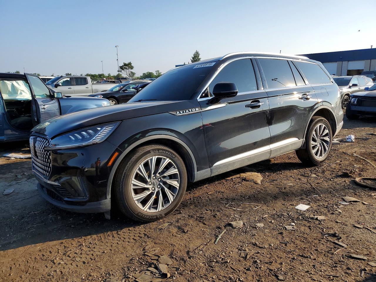 2025 LINCOLN AVIATOR | 5LM5J6XC7SGL27651 | UPCARS