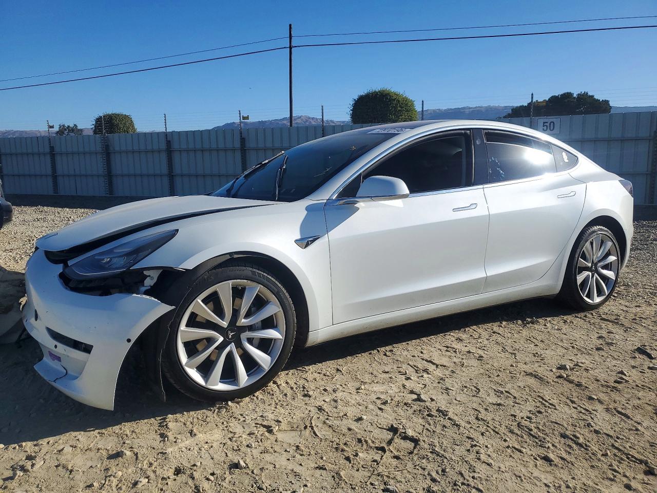 2018 TESLA MODEL 3 | 5YJ3E1EB0JF146626 | UPCARS