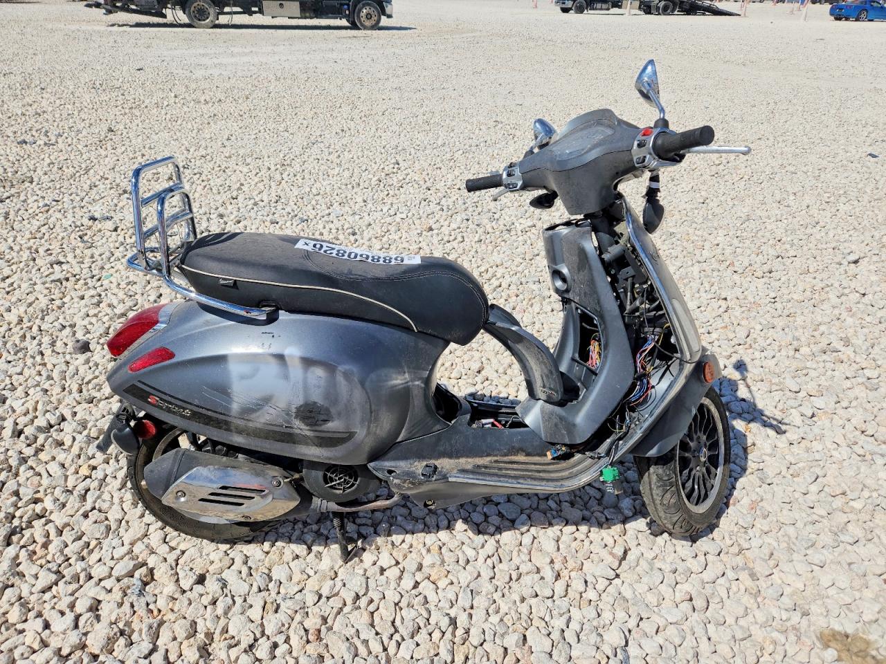 2016 VESPA SCOOTER 150 3V | ZAPM818G0G5401027 | UPCARS