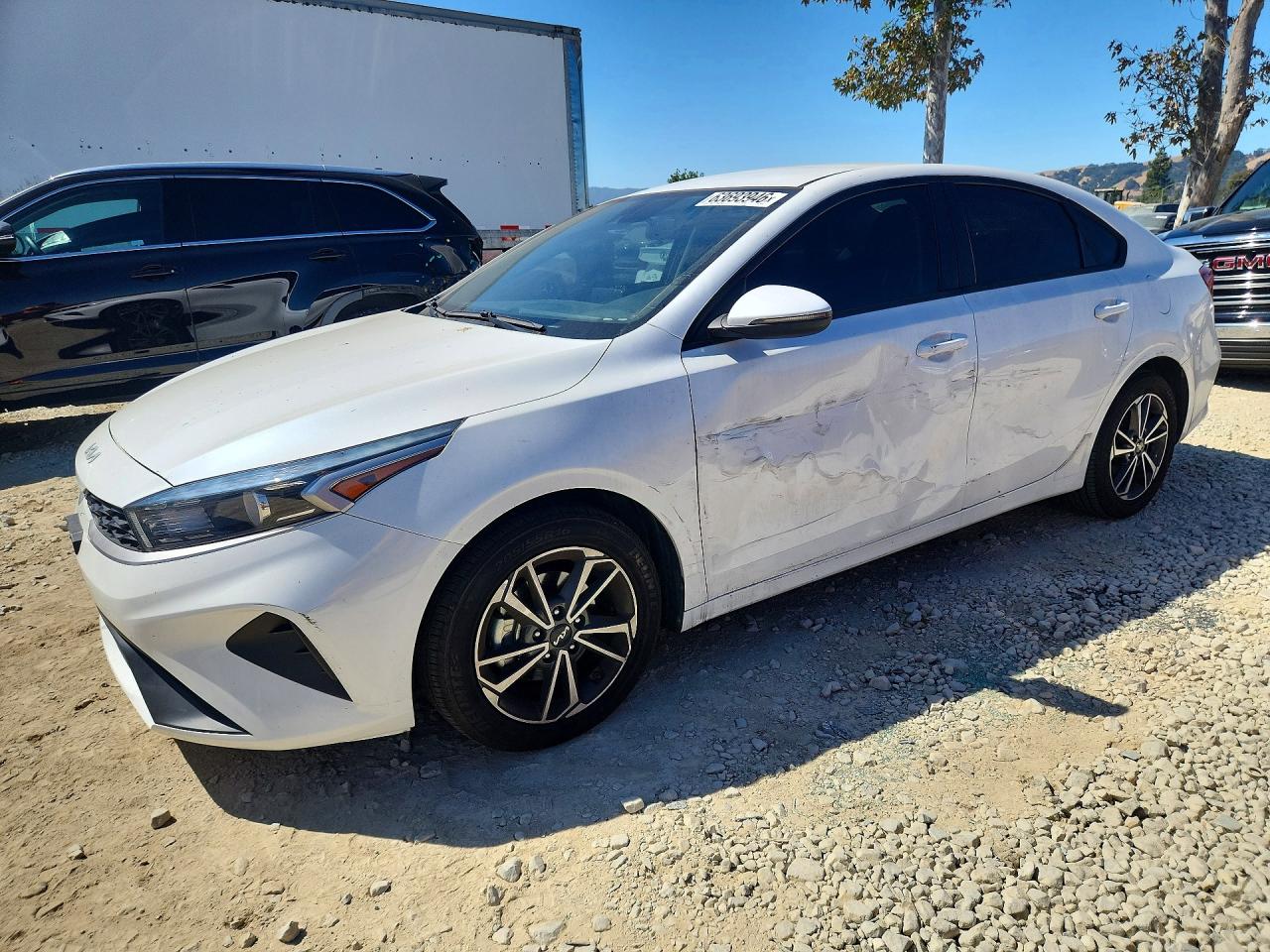 2022 KIA FORTE LXS | 3KPF24AD6NE478225 | UPCARS