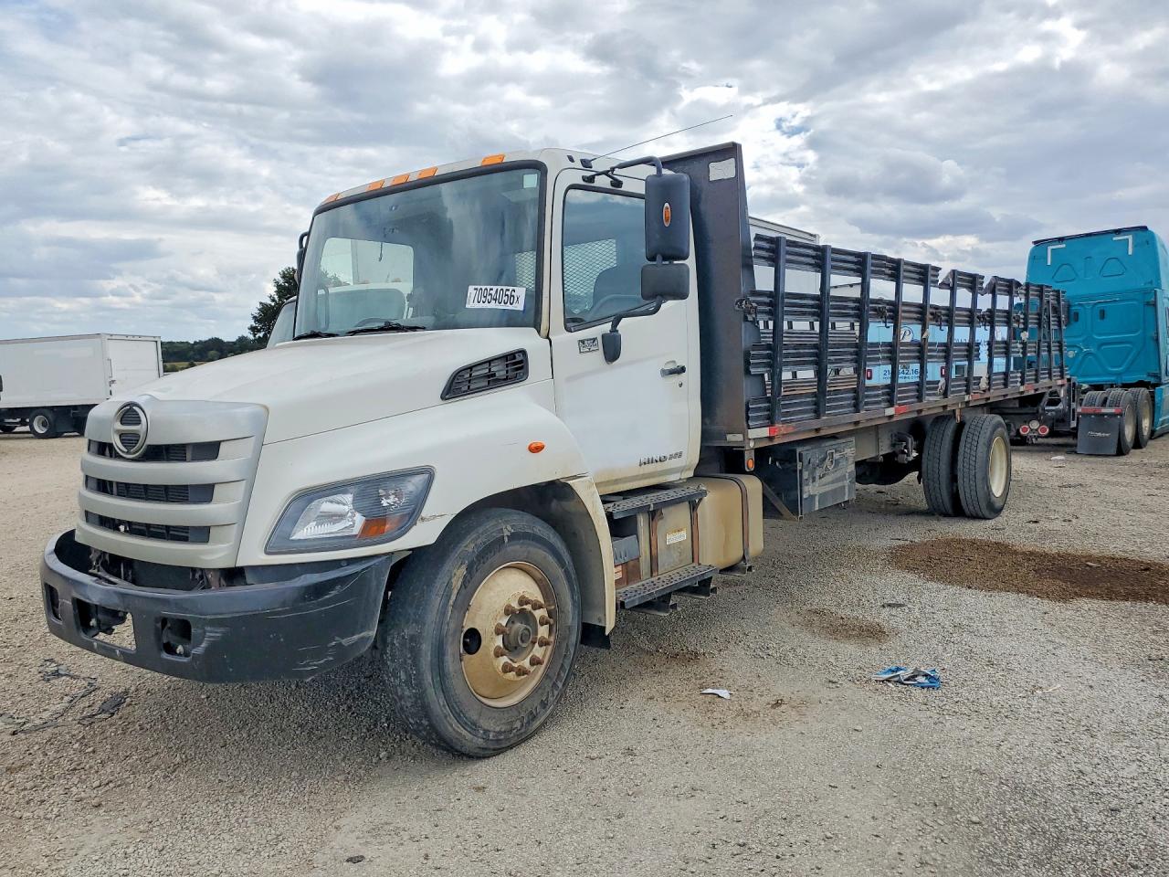 2017 HINO 258/268 | 5PVNE8JV1H4S55602 | UPCARS