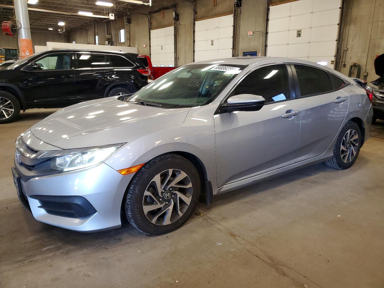 2018 HONDA CIVIC EX | 2HGFC2F71JH503729 | UPCARS