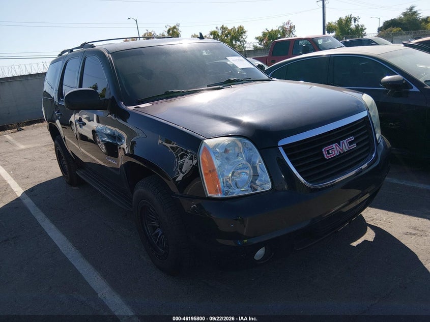 2013 GMC YUKON SLT | 1GKS1CE09DR279874 | UPCARS