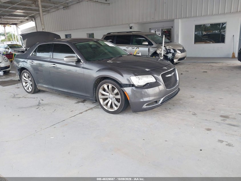 2019 CHRYSLER 300 LIMITED | 2C3CCAEG1KH536703 | UPCARS