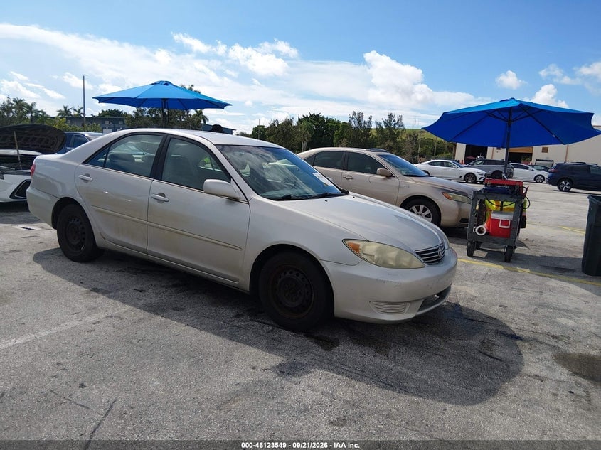 2005 TOYOTA CAMRY LE/SE/STD/XLE | 4T1BE32K05U382682 | UPCARS