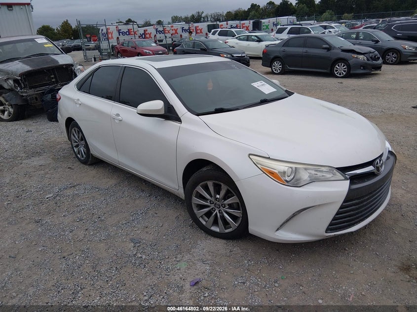 2016 TOYOTA CAMRY XLE | 4T1BF1FK9GU556067 | UPCARS