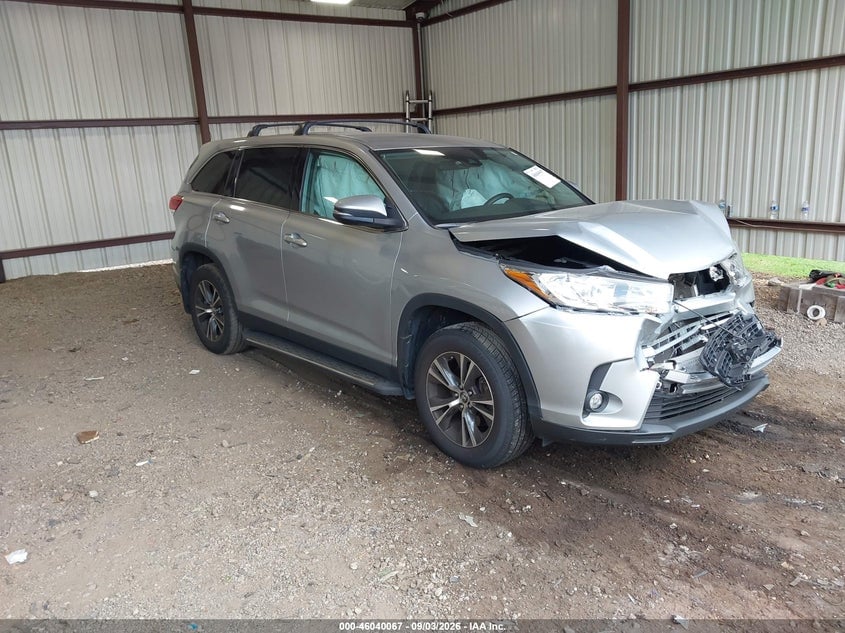 2019 TOYOTA HIGHLANDER LE | 5TDBZRFH6KS924779 | UPCARS