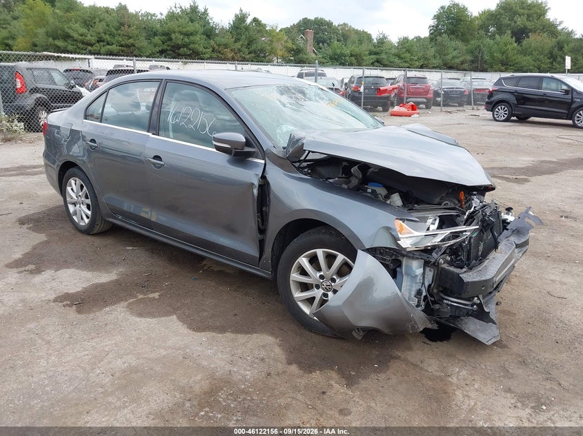 2013 VOLKSWAGEN JETTA 2.5L SE | 3VWDX7AJ6DM368003 | UPCARS