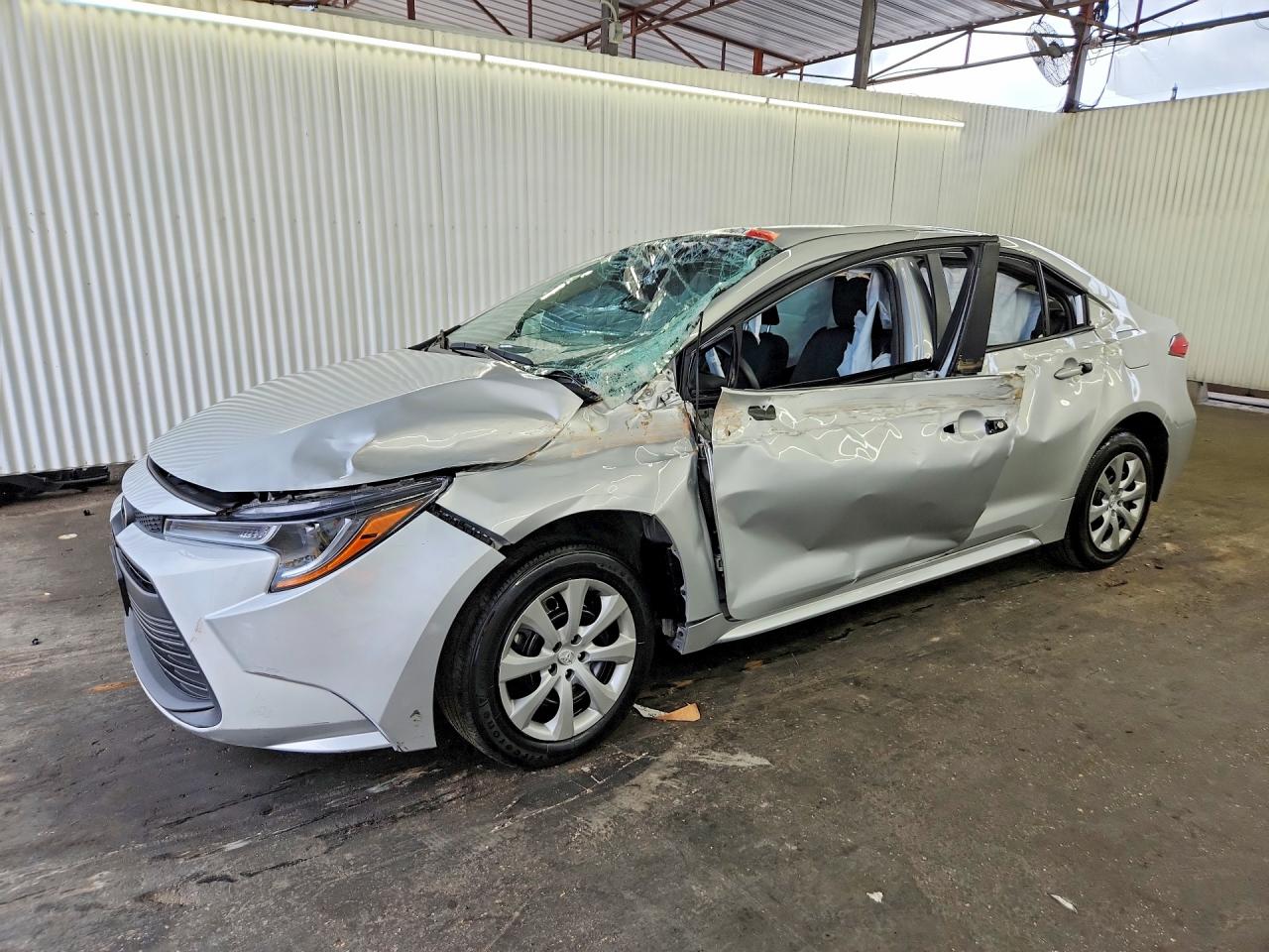 2025 TOYOTA COROLLA LE | 5YFB4MDE3SP271394 | UPCARS
