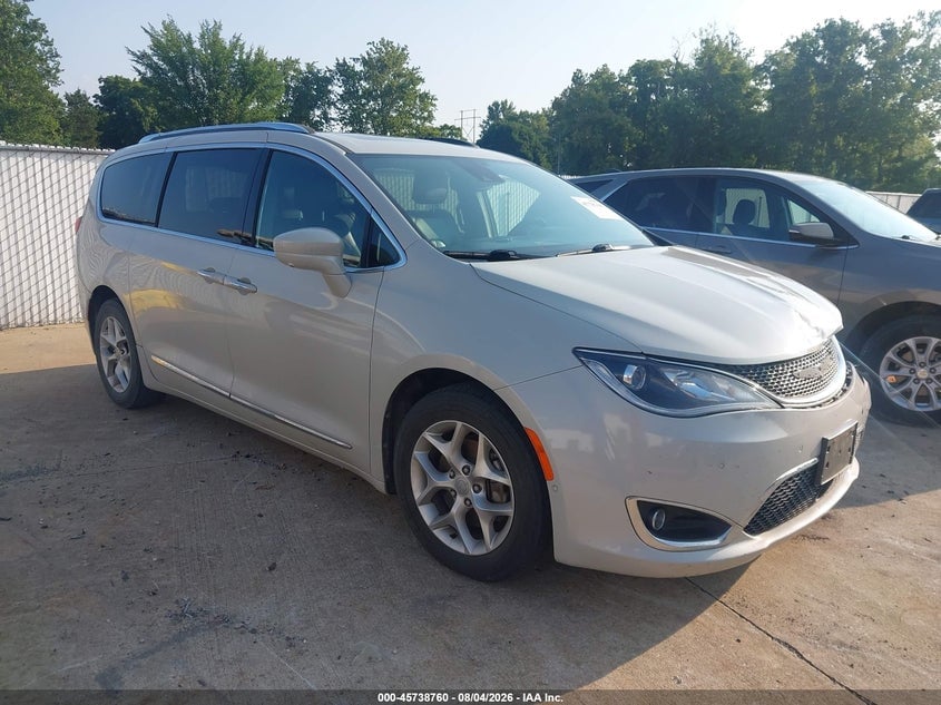 2019 CHRYSLER PACIFICA 35TH ANNIVERSARY TOURING L PLUS | 2C4RC1EG6KR746620 | UPCARS