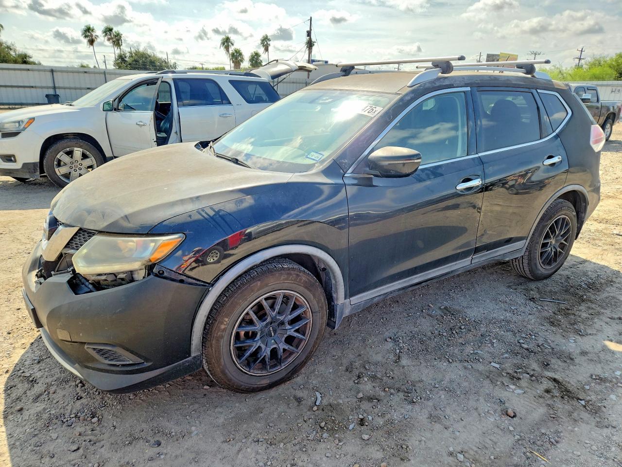 2016 NISSAN ROGUE S | KNMAT2MT9GP658882 | UPCARS
