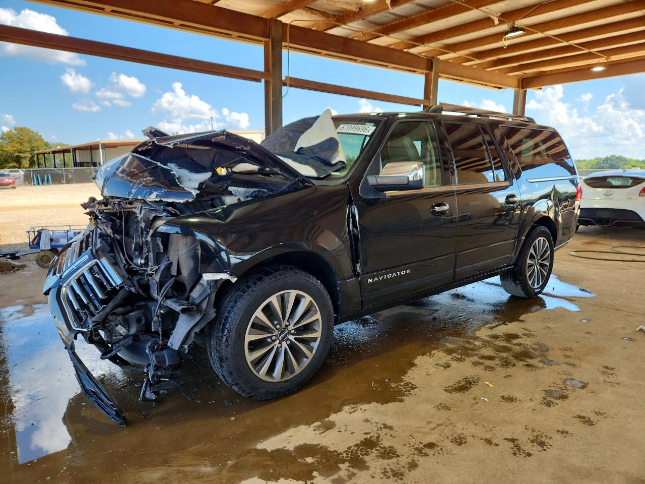 2015 LINCOLN NAVIGATOR L | 5LMJJ3JT5FEJ12566 | UPCARS