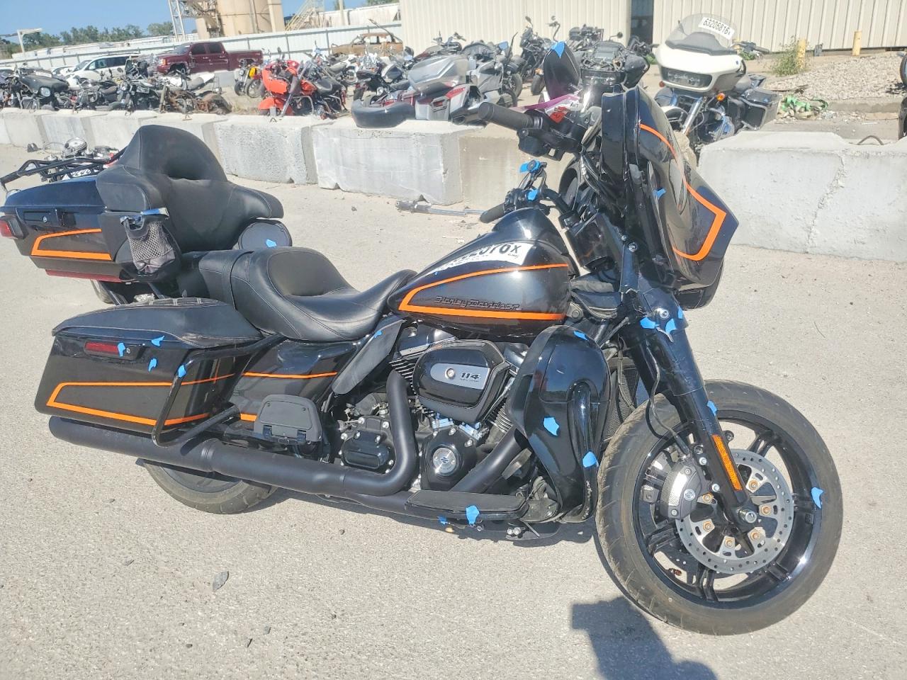 2022 HARLEY-DAVIDSON FL | 1HD1KEF15NB673162 | UPCARS