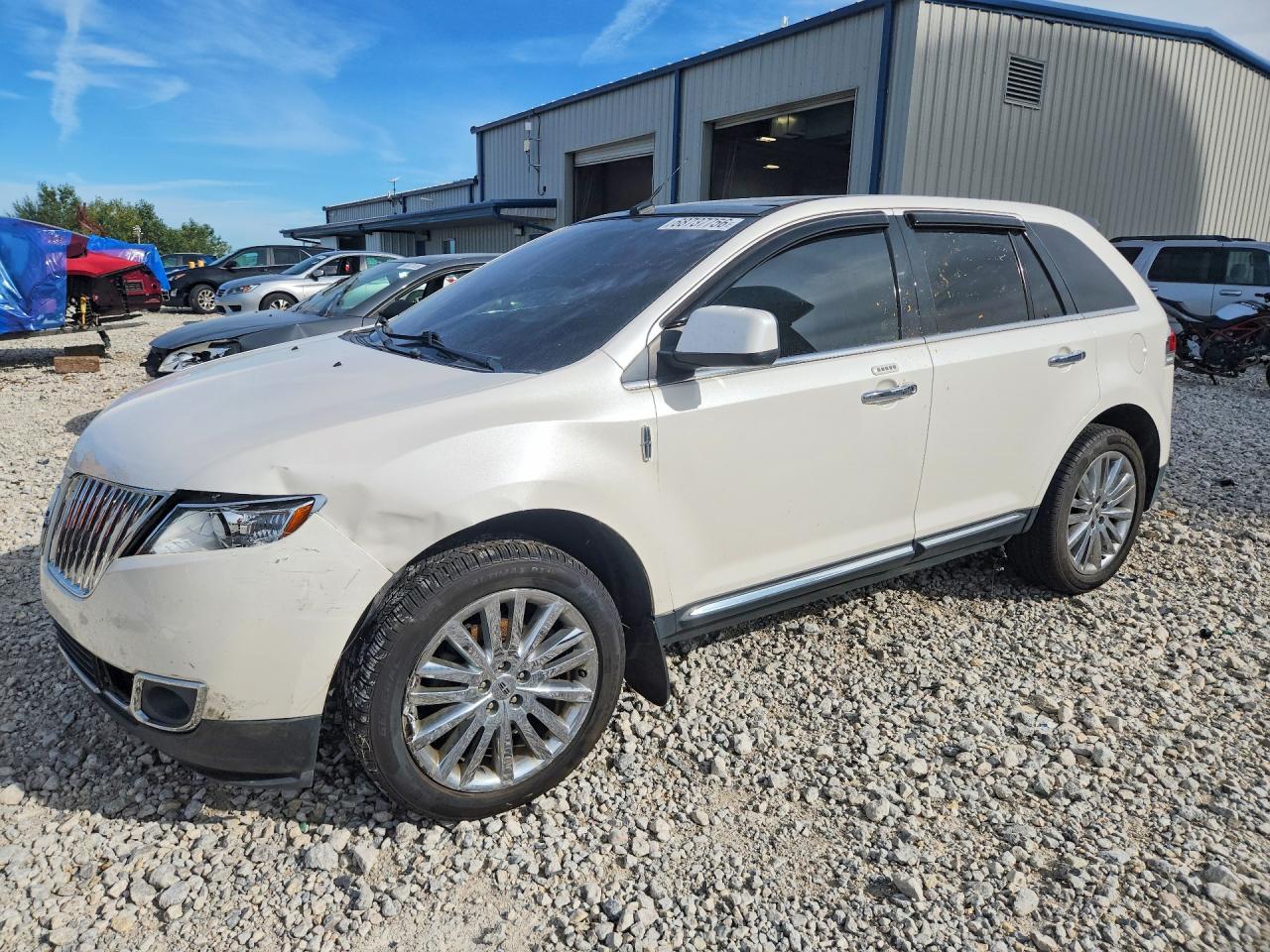 2011 LINCOLN MKX | 2LMDJ8JK8BBJ05027 | UPCARS