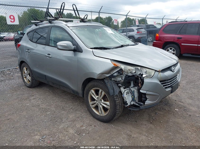 2013 HYUNDAI TUCSON GLS | KM8JU3AC7DU703494 | UPCARS