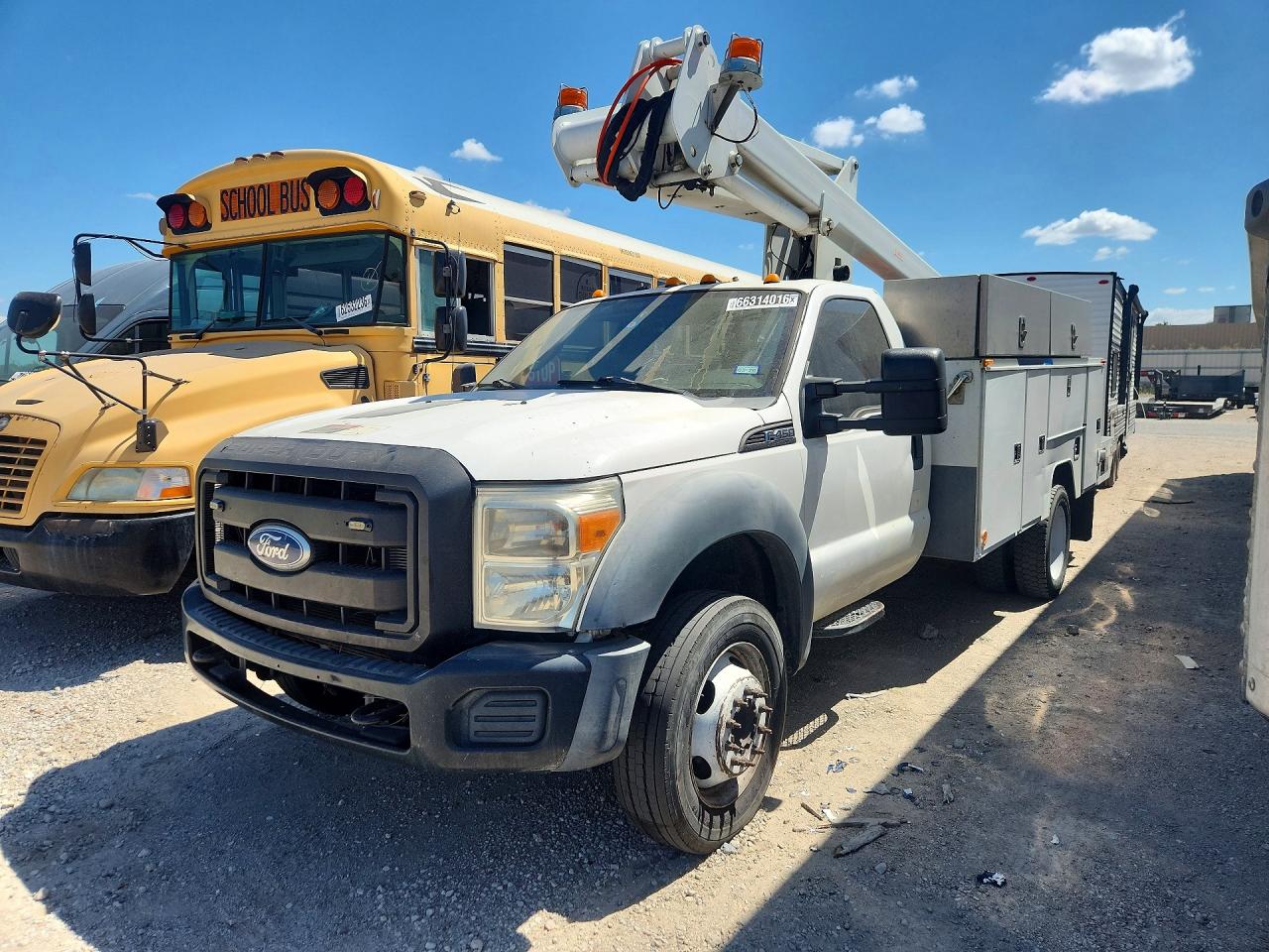 2011 FORD F450 SUPER DUTY | 1FDUF4GY3BEA31523 | UPCARS