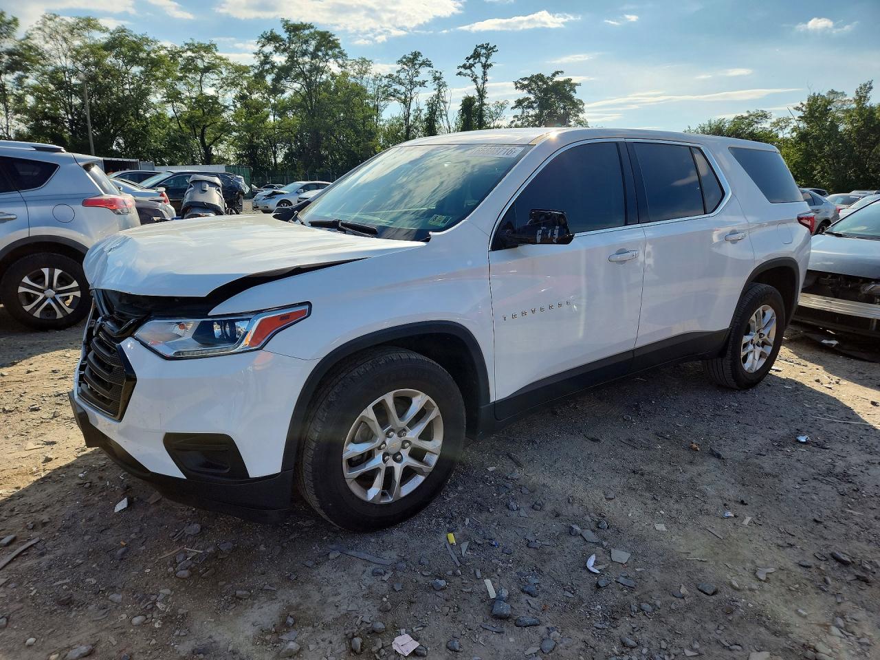 2019 CHEVROLET TRAVERSE LS | 1GNERFKW7KJ117899 | UPCARS