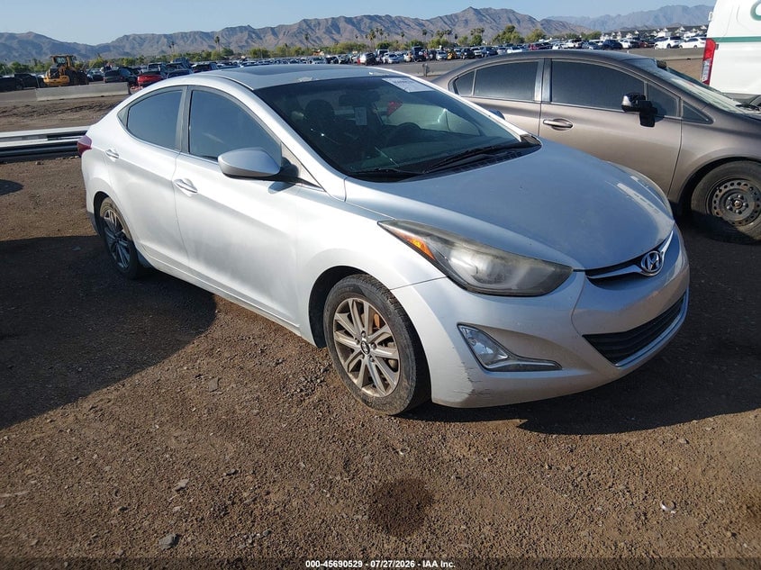 2015 HYUNDAI ELANTRA SE | 5NPDH4AE8FH548562 | UPCARS