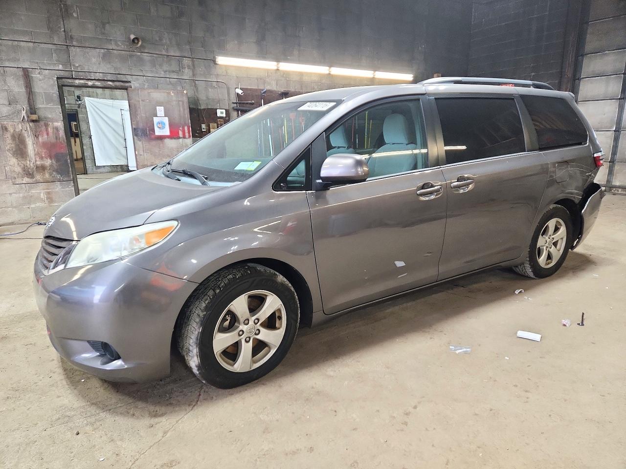 2015 TOYOTA SIENNA LE | 5TDKK3DC1FS540763 | UPCARS